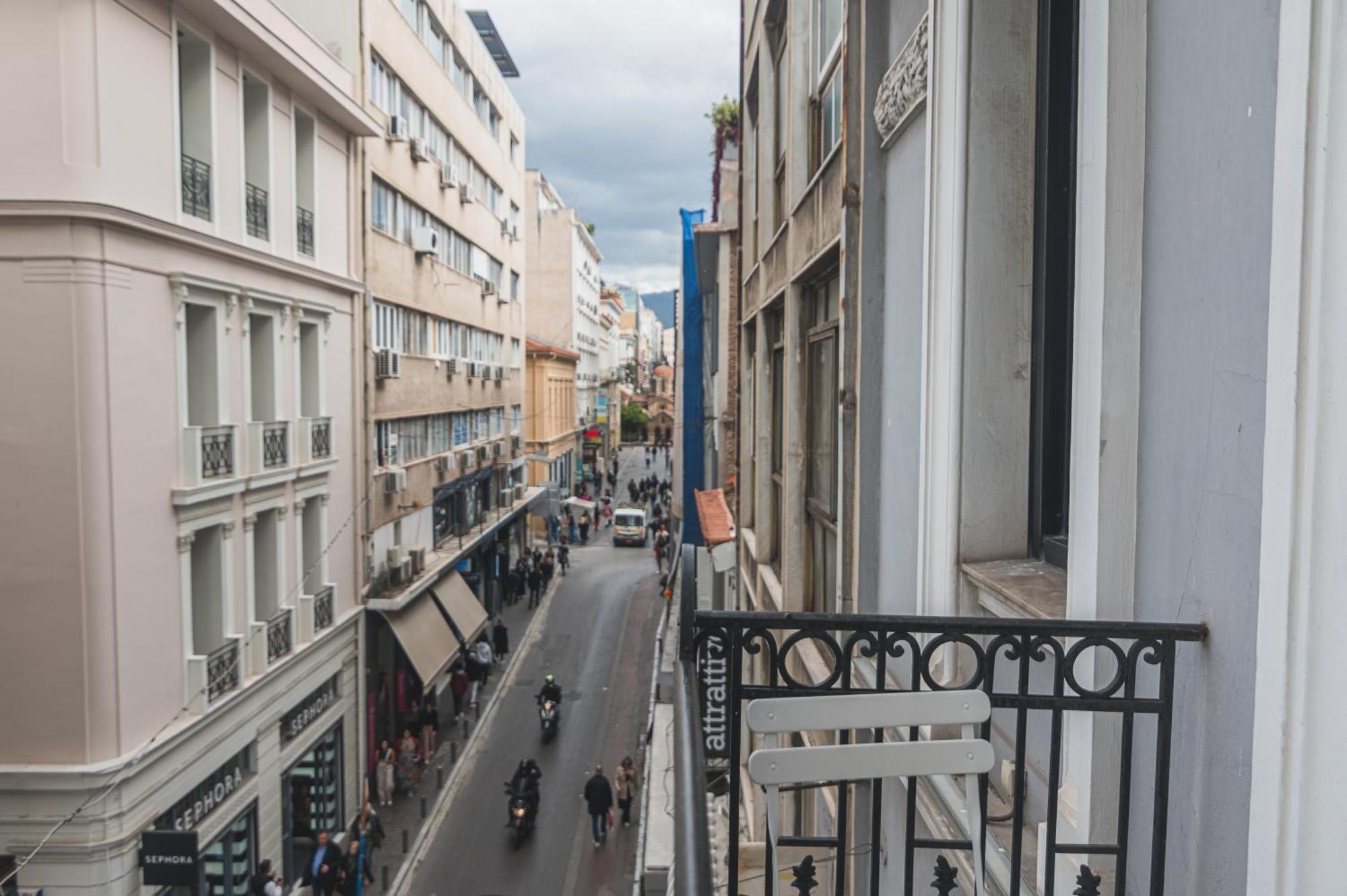 Downtown Suites By Athens Tower Экстерьер фото